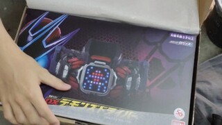 Excited heart! Trembling hands! Unboxing Kamen Rider Demons belt!