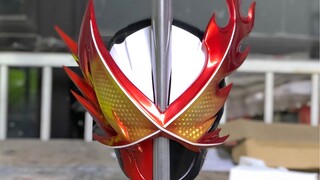 Helm Kamen Rider Holy Blade yang paling dipulihkan dan hemat biaya