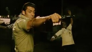 Wanted Climax Fight Scene Salman Khan Prakash Raj