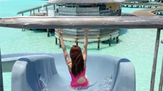 Bạn đã quyết định sẽ đi Maldives hưởng tuần trăng mật cùng ai chưa? P/s: Hãy tiết kiệm tiền nhé! !