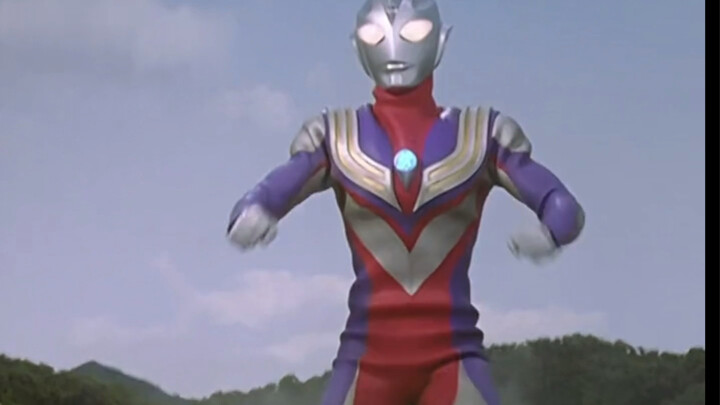 Classic reappearance, Ultraman Tiga and Ultraman Triga trailer comparison