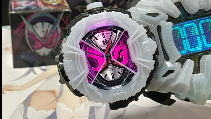Harganya 20 dolar lebih mahal dari DX tetapi memiliki hampir 50 baris lebih banyak! [Bandai Dx Kamen