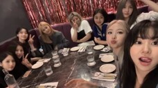 Aku sangat senang hingga aku hampir menangis… Chaeyoung mengupdate kehidupan sehari-hari TWICE untuk