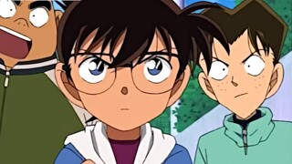 [Conan] Ada mayat yang disembunyikan di kompartemen sofa. Mitsuhiko menghadapi Conan dan Takagi. Akh