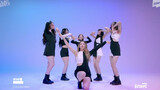 Nhóm nhạc STAYC biểu diễn tại sân khấu hàng năm của Kpop 2020