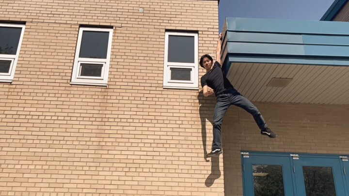 Because the teacher didn’t believe that the teaching building had climbing holes, I recorded this vi