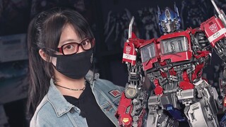 Beli atau tidak!? 17.800 paduan super Optimus Prime diperkenalkan dan dibagikan!