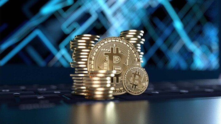the market is down but the FTX cryptocurrency exchange hit $32 billion