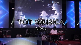 I played TOT MUSICA from ADO on Piano in an Anime Concert !