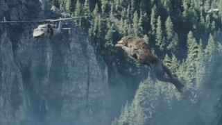 Gaint wolf attack on helicopter ( helicopter vs Wolf)