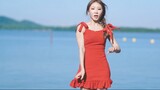 The red dress on the sunny lake swaying ~ Daxi♥