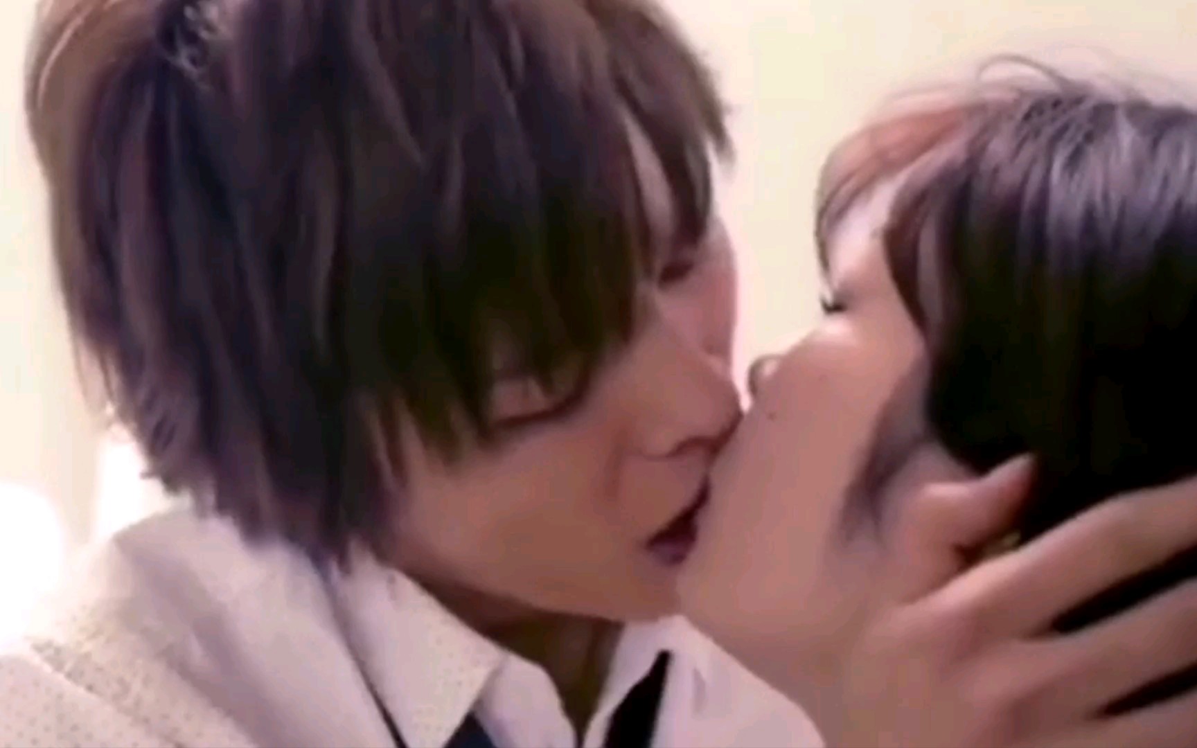 [Japanese drama kiss scene] Kiss scene teaching scene clip - BiliBili