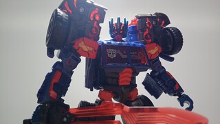 [A good guy who doesn't look like a good guy] Transformers Classic Series Ultimate Gift Box Set D-Cl