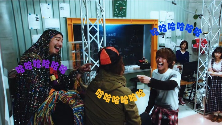 "挤压三傻，越挤越傻"
