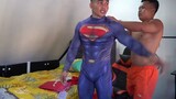 cosplay】Pakai kostum Superman di depan umum