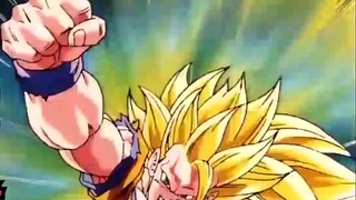 Super Three Goku lần đầu tiên sử dụng Dragon Fist và giết chết Phantom Man chỉ bằng một chiêu thức.