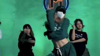 Oops! I was brainwashed by WaDaDa. Choreography by kep1er Nanan