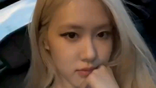 220326 roses_are_rosie