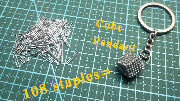 [DIY]Making a cube pendant with staples