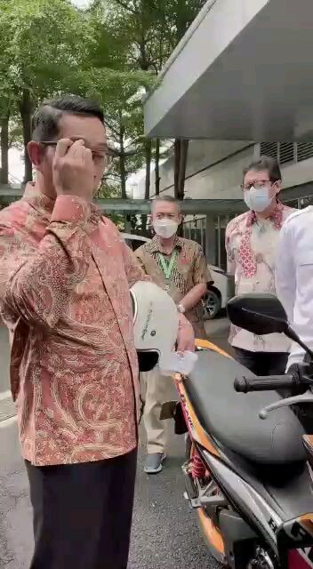 ubah motor bensin menjadi motor listrik 2021