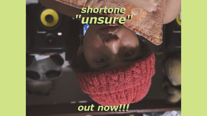 shortone – unsure (OFFICIAL LYRICS VIDEO)