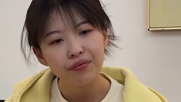 Liu Yue & Mom: School is starting! Hurry up! I’m tired!