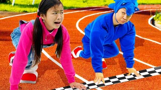 Jannie Races Sonic and the Flash in a Race Around the World