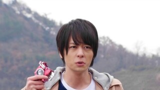 "Kamen Rider Build": "Balas dendam dari Kelinci Perang melawan Tiga Idiot!"