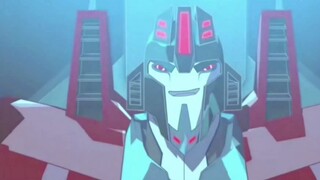 Starscream cuối cùng đã trở nên mạnh mẽ hơn nhưng Megatron đã biến mất từ lâu.