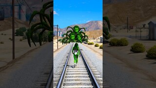 GTA V SHE-HULK PUNCHES CHOO CHOO-HULK TO SAVE HULK 👊 | #shorts