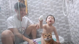 เด็กสองคนที่เกลียดการอาบน้ำที่สุดในโลก