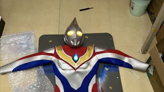 A college student made Ultraman Dyna. It's not good, please don't criticize me. Ultraman making tuto