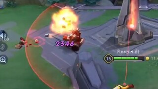 Sẽ ra sao khi Flo combo bổ trợ P2