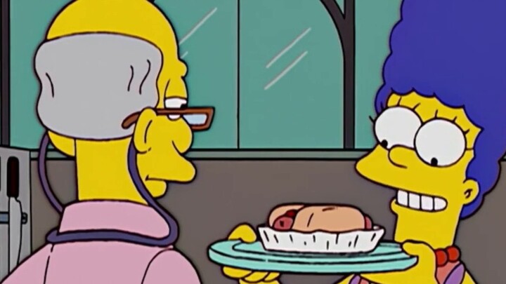 The Simpsons: Marge enters a food contest but is tricked by other contestants