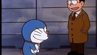 Happy New Year's Eve everyone! Be as bold as Doraemon and ask for red envelopes!