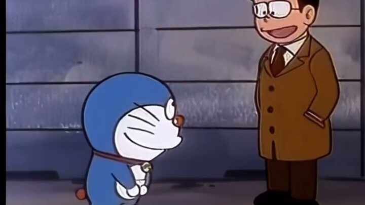 Selamat Malam Tahun Baru semuanya! Berani seperti Doraemon dan minta amplop merah!