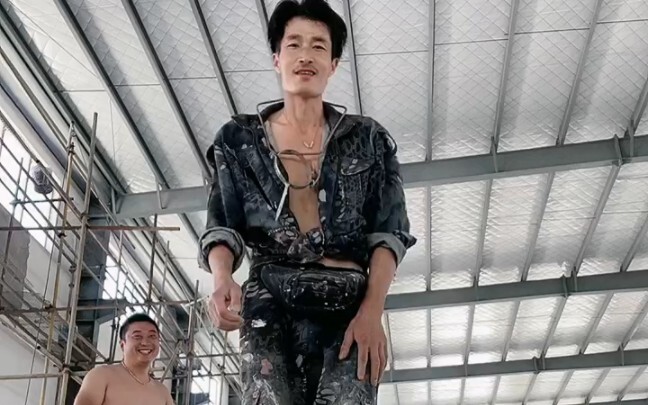 My necklace is no worse than the one my brother has behind me!