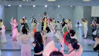 [Gai Gai] Wanita di ruangan ini telah berhasil ditangkap oleh Yu Shuxin! Grup gadis cover/penyanyi k