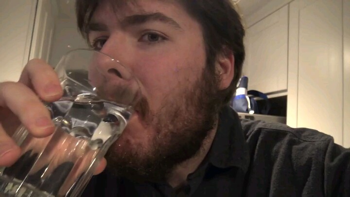 water drinkers be like
