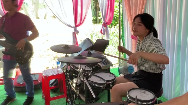 Chân Tình - Ca Khúc Rộn Ràng Ngày Xuân - Drum Ni Ni