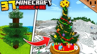 I Built a HUGE CHRISTMAS TREE in Minecraft Hardcore! (#37)