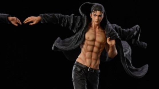 High school student spent more than 1,000 yuan to buy his first action figure of Eren Yeager GK