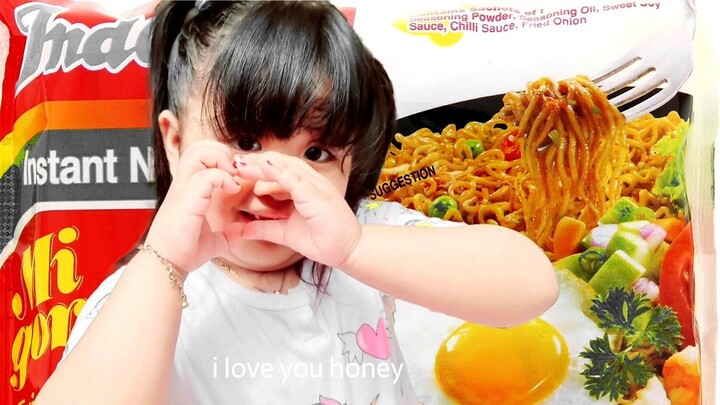 Main Masak Masakan Indomie Goreng
