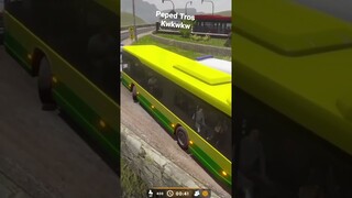 Diserang 2 Ambulan Dong, Bus Simulator Indonesia#games #gaming #tiktok #funny #shorts #short #fyp