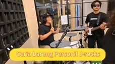 Ceria bareng Personil J-rocks
