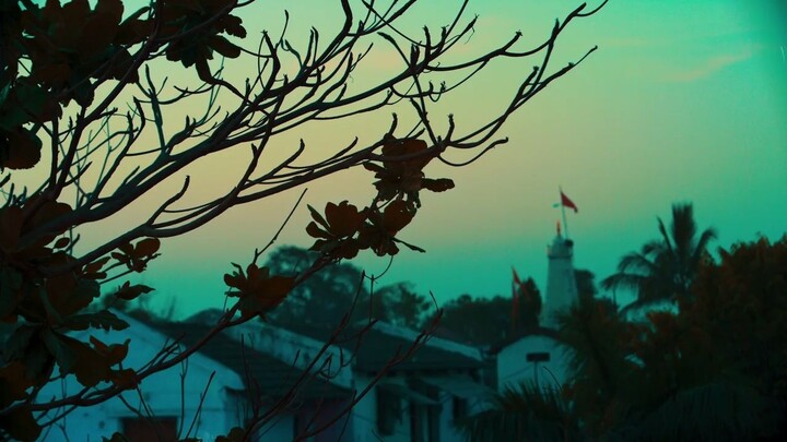 Panchayat S01E02 [ Bhootha Ped ]