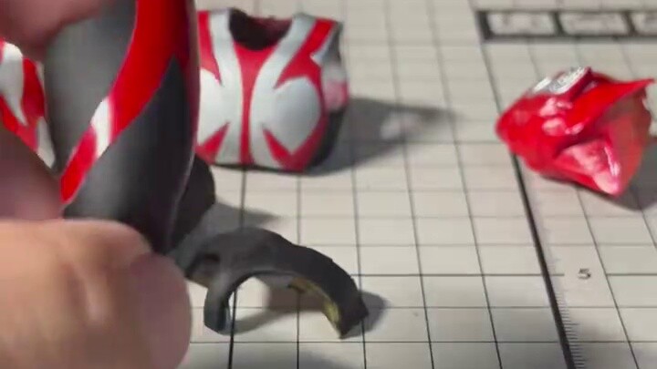 [ดัดแปลงเอง] SHFiguarts Ultraman the Monster Cat (ต้นฉบับโดย Xenon the Monster Cat of the Universe)