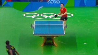 The African No. 1 forced Ma Long to show his extraordinary skills! #MaLong