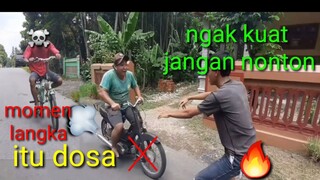 KOMEDI KEDIRI LUCU - MOMEN LUCU NGAKAK - komedi kediri