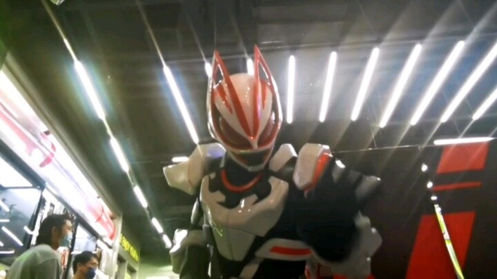 The big star said hello to me alone when he left!!! [Kamen Rider Polar Fox offline fan meeting]